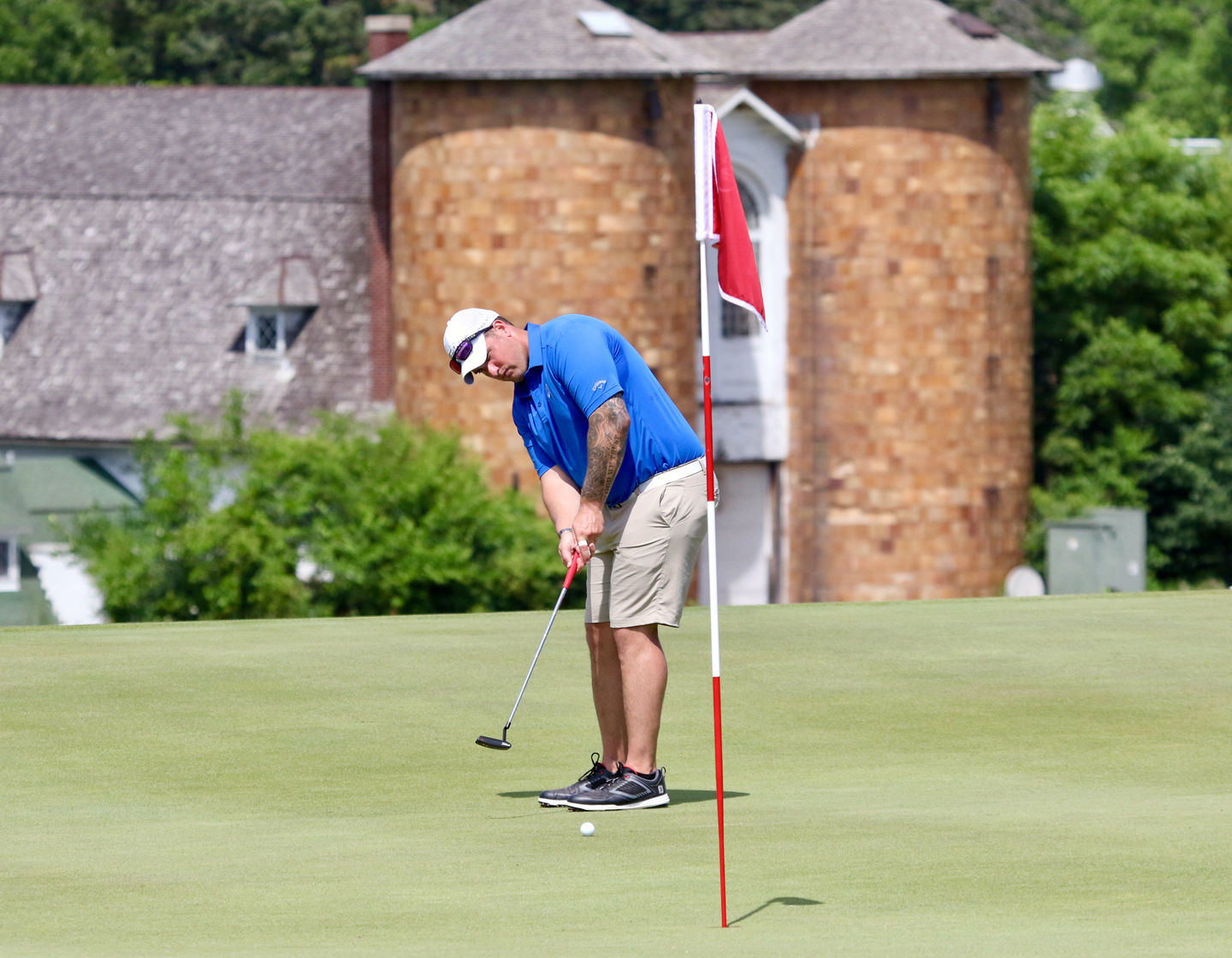 Brent Bartels putt.jpg
